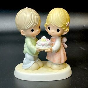 Precious Moments 2003 Happy Birthday To Our Love 114021 Vintage Figure Decor